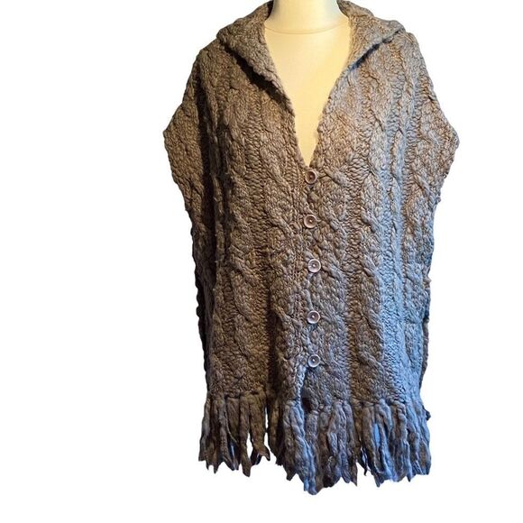 Anthropologie Laurie B Gray Hoodie Sweater Vest Cable Fringe L Stitch M/L 0325 - Picture 1 of 10